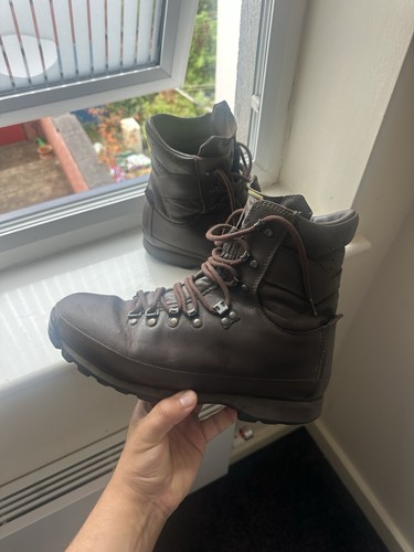 Altberg defender high - defender,