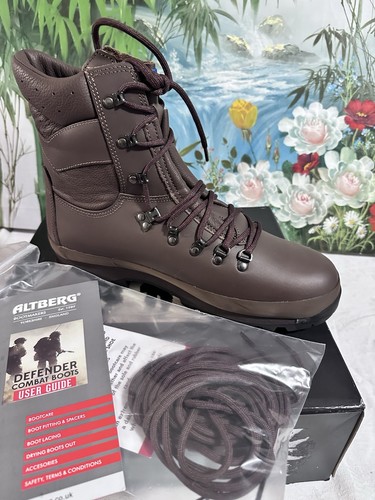 British army altberg defender - army,